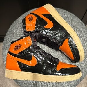 Air Jordan 1 Retro Shattered Backboard 3.0 GS, Boys size 5.5Y, Womens size 7